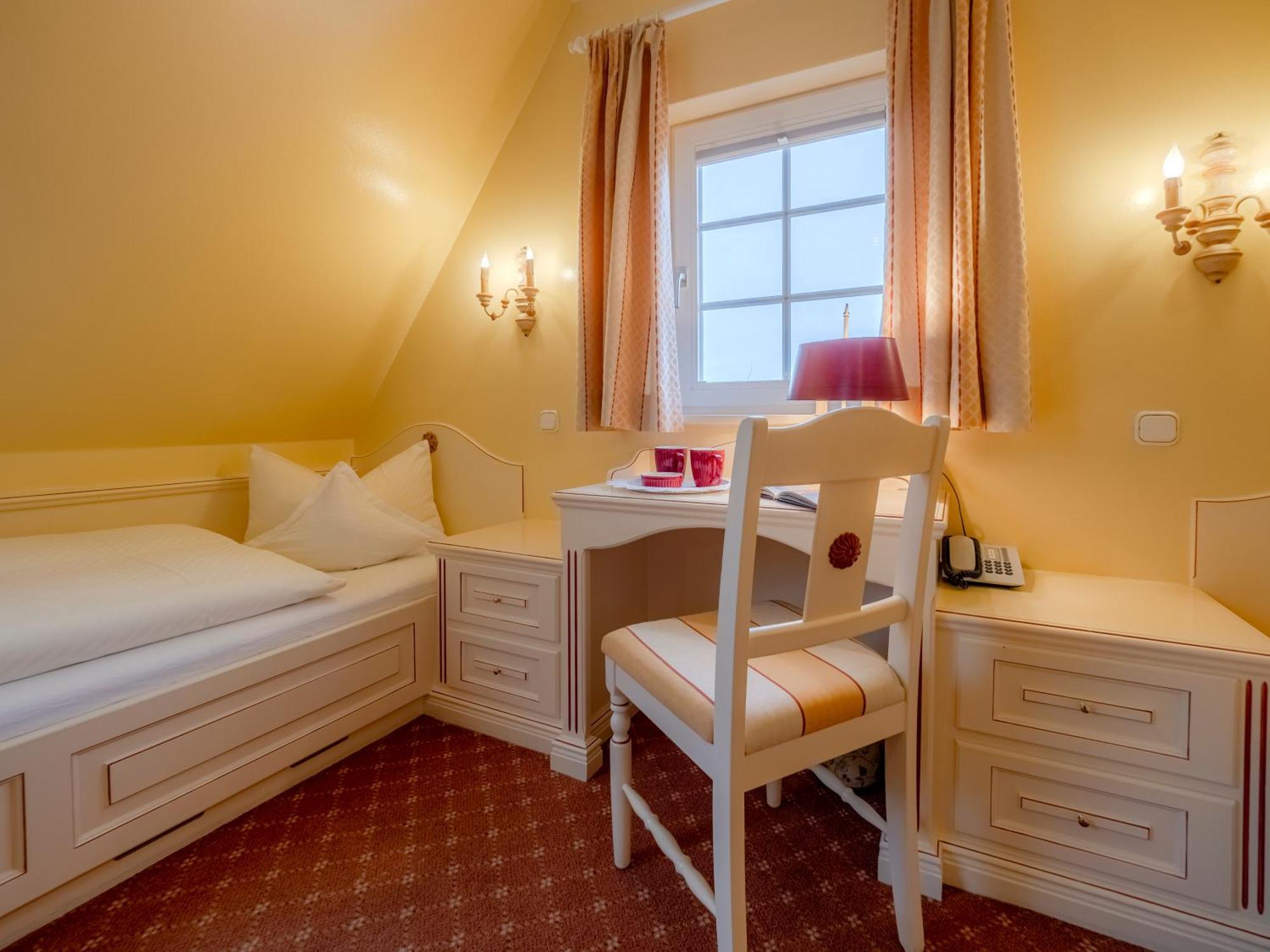 Hotel Wiesbaden Wenningstedt-Braderup  Kültér fotó