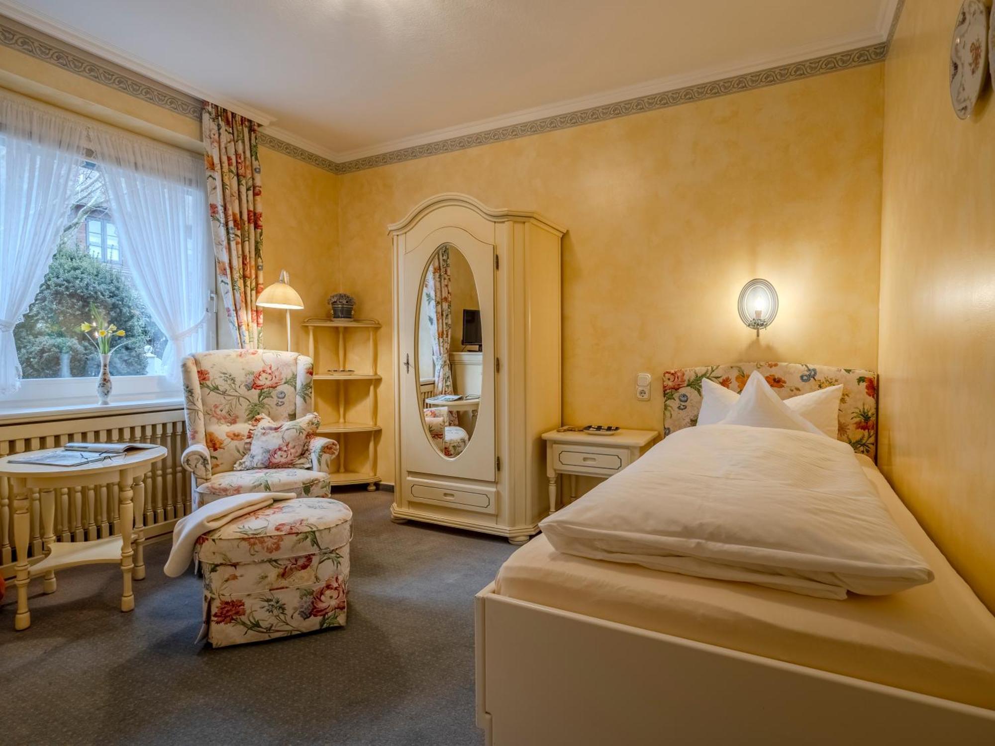 Hotel Wiesbaden Wenningstedt-Braderup  Kültér fotó