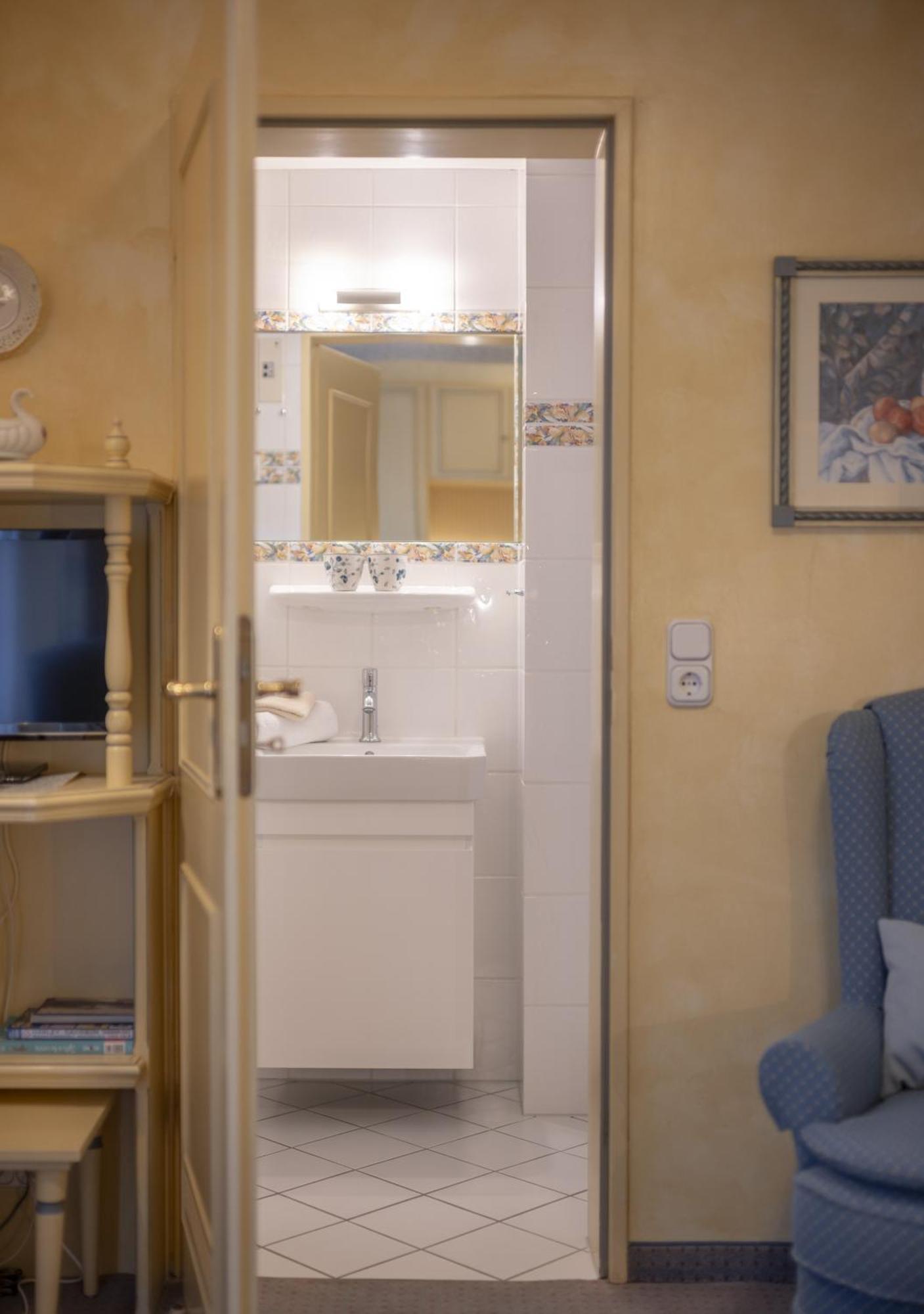 Hotel Wiesbaden Wenningstedt-Braderup  Kültér fotó