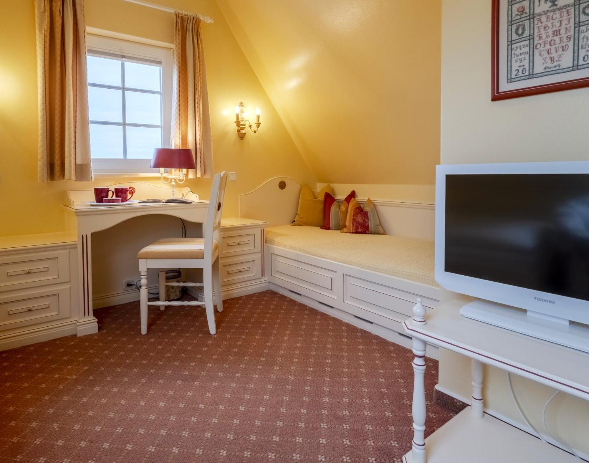 Hotel Wiesbaden Wenningstedt-Braderup  Kültér fotó