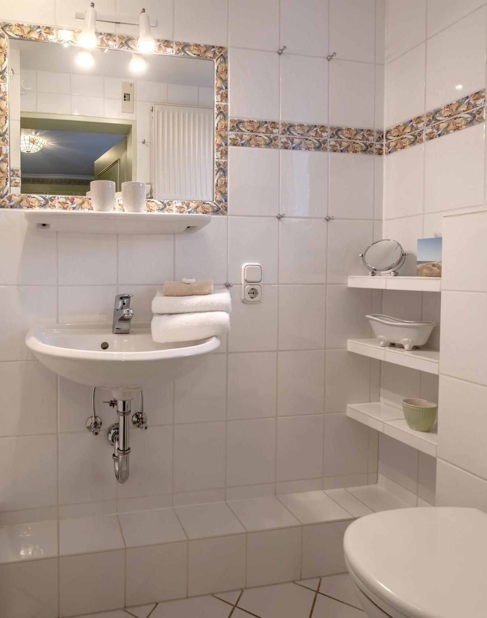 Hotel Wiesbaden Wenningstedt-Braderup  Kültér fotó