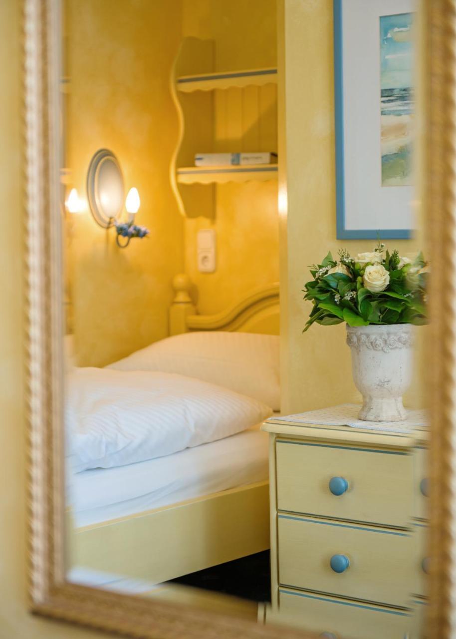 Hotel Wiesbaden Wenningstedt-Braderup  Kültér fotó